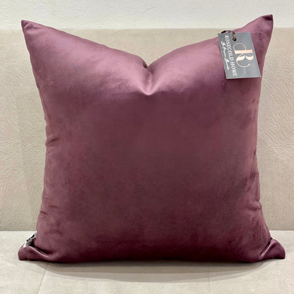 Coussin décoratif en velours prune