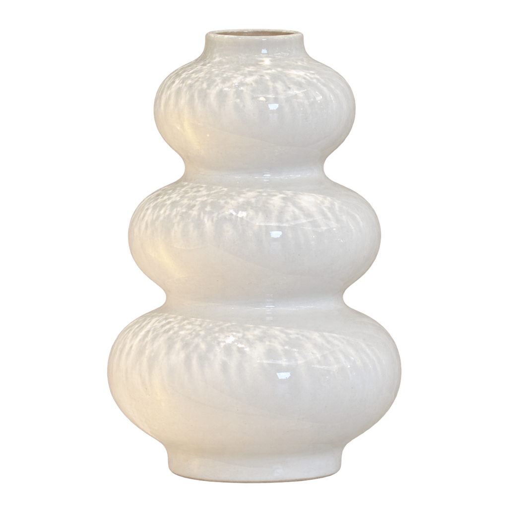 Vase Sculptural en Céramique Ivoire – Naya