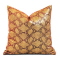 Coussin décoratif en velours python rouge