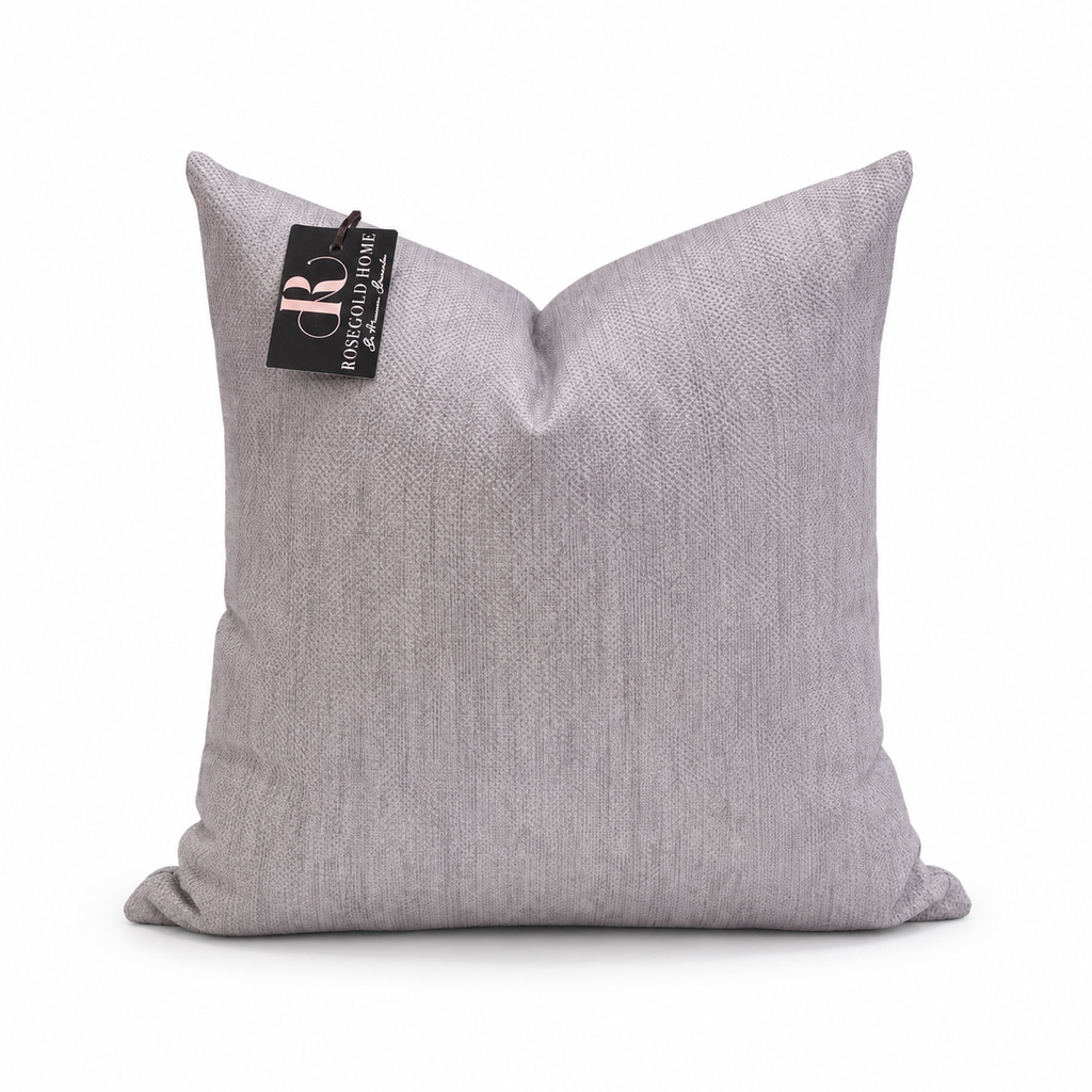 Coussin décoratif en velours gris clair