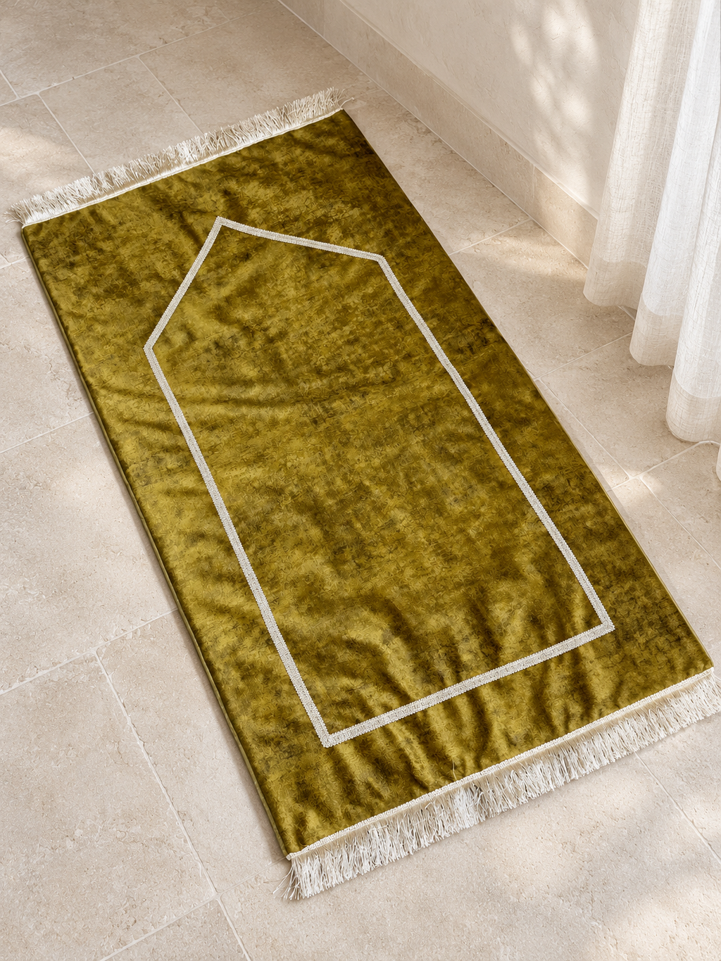 Tapis de prière en velours moutarde