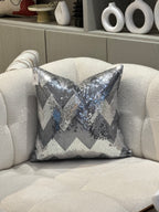 Coussin décoratif sequins argenté