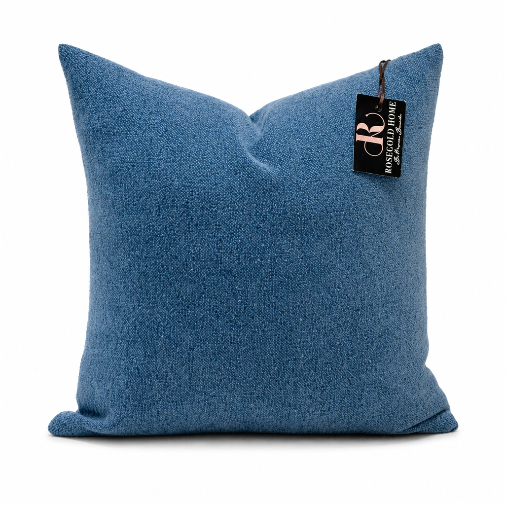 Coussin décoratif en velours bleu jeans