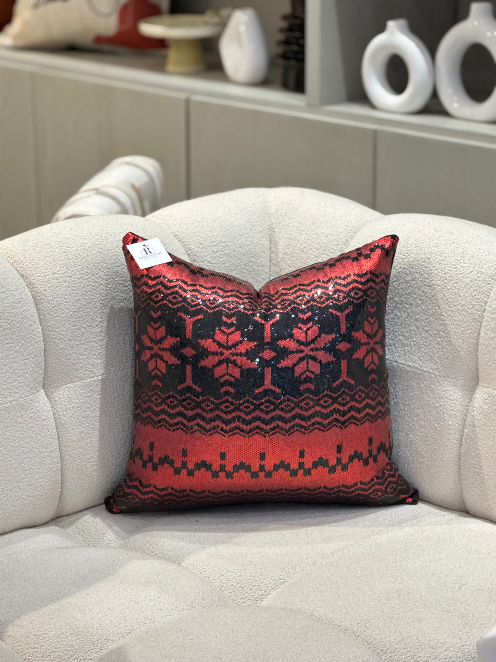 Coussin décoratif sequins rouge noir