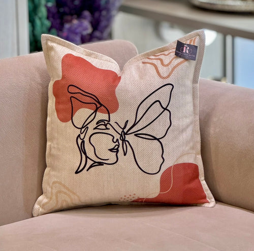 Coussin en velours femme & papillon