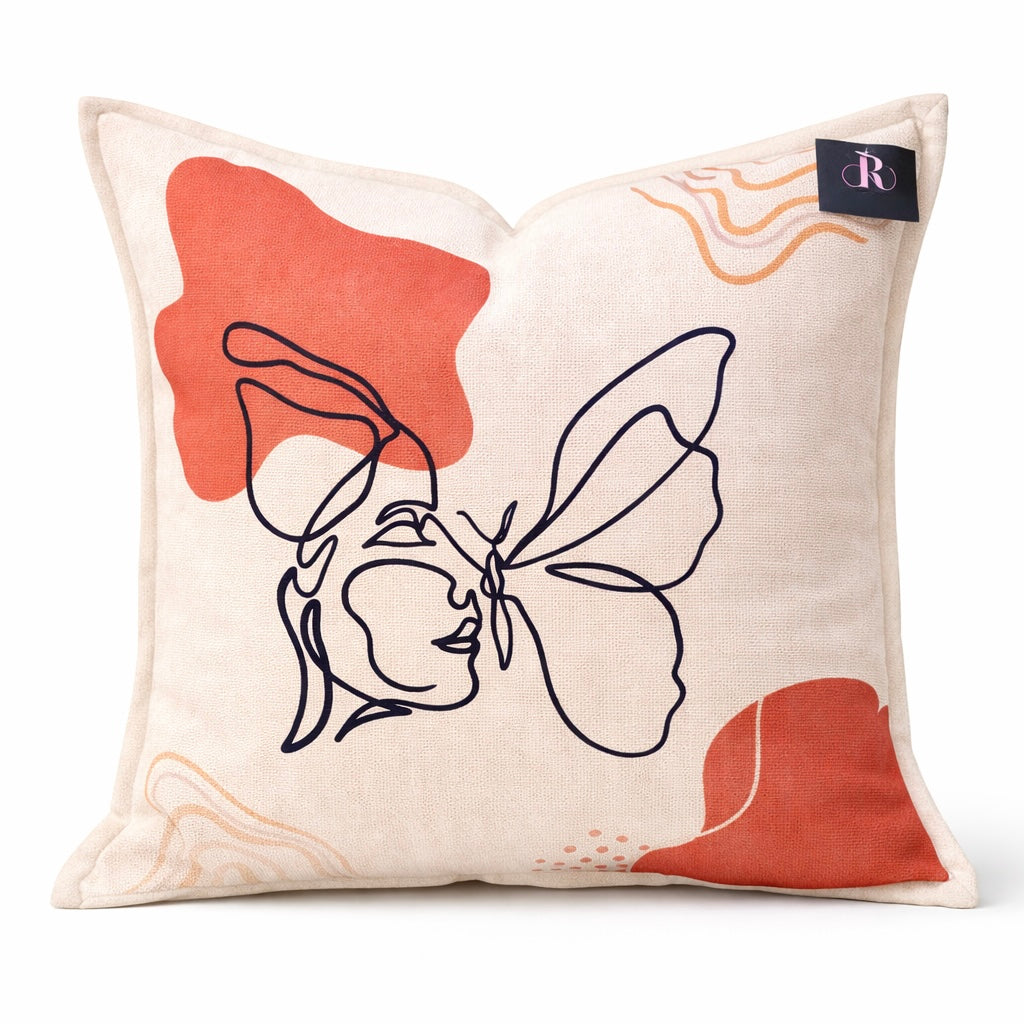 Coussin en velours femme & papillon